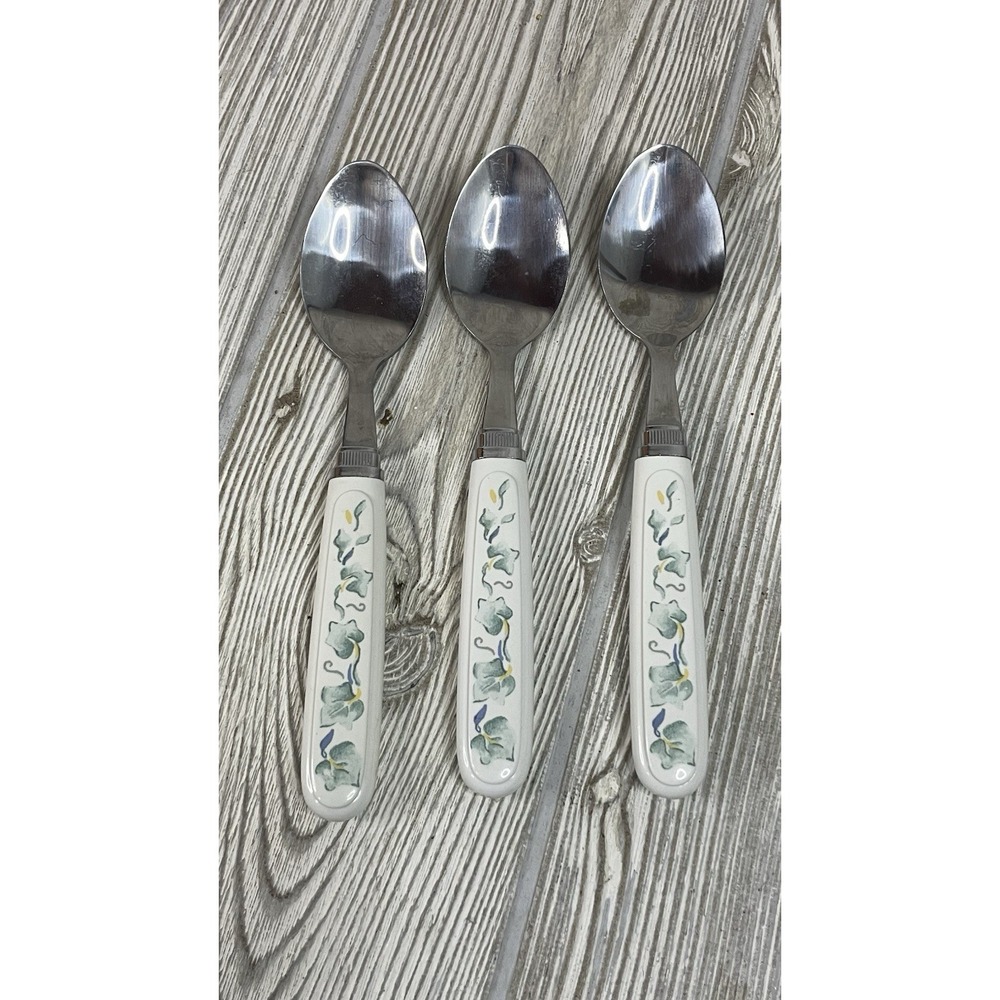 Corelle Flatware Tea Spoon Calloway GREEN IVY Replacement Lot Of 3 Taiwan